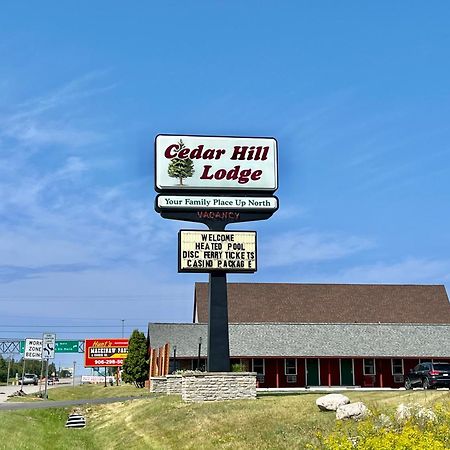 Cedar Hill Lodge Saint Ignace Esterno foto