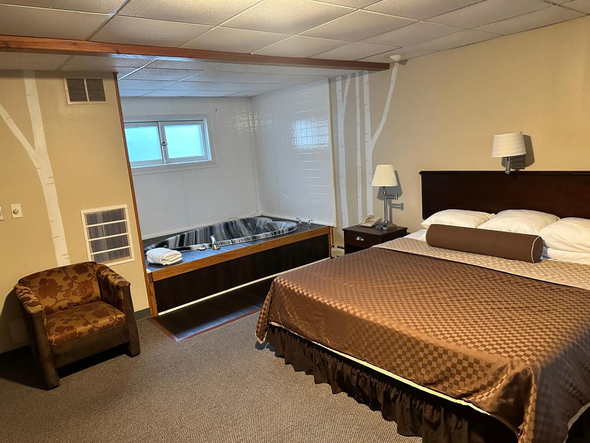Cedar Hill Lodge Saint Ignace Esterno foto